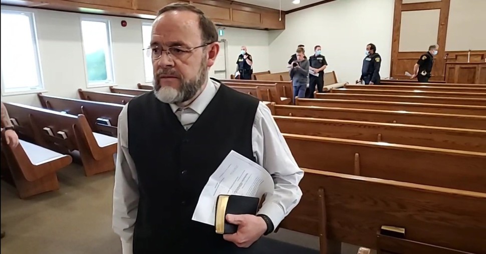 How Can Christians Respond to Fallen Pastors
