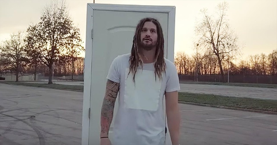 Watch David Dunn's 'Starting Now' Official Music Video