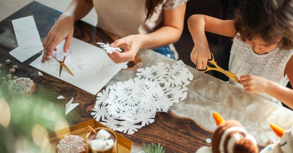 How to Survive a Homeschool Christmas with Peace and Joy