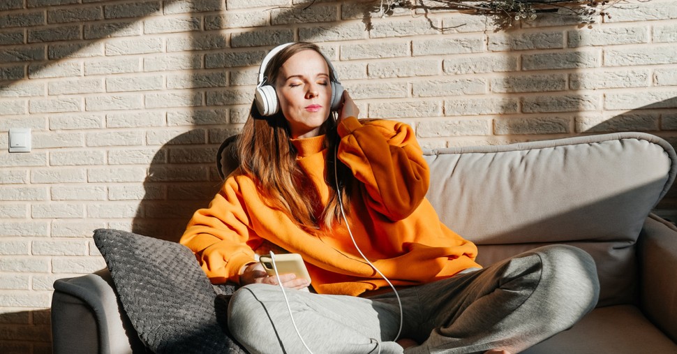 Should Christians Listen to Secular Music?