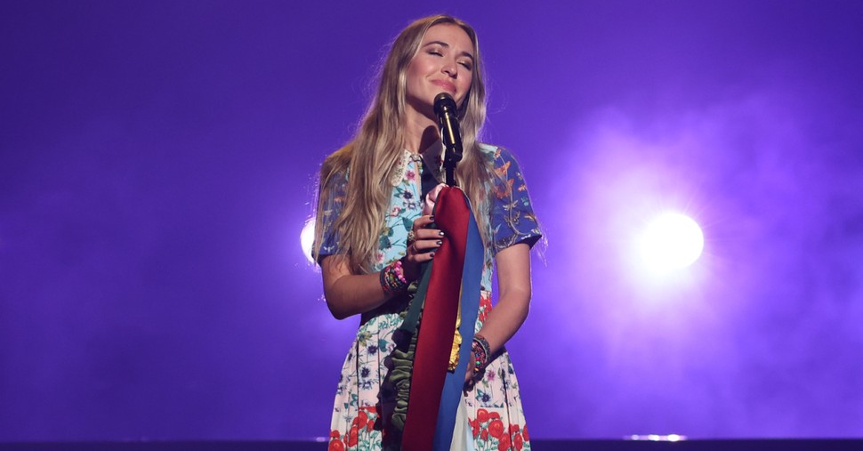 Lauren Daigle Performs 'Trust in You' Live on 'GMA'
