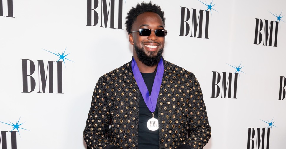 Dante Bowe Criticized by Fans for 'Overly Sexualized' Music Video with Women Twerking