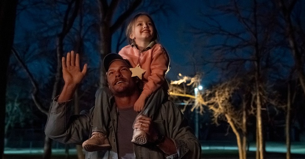 Ordinary Angels Is an Uplifting Retelling of the Good Samaritan