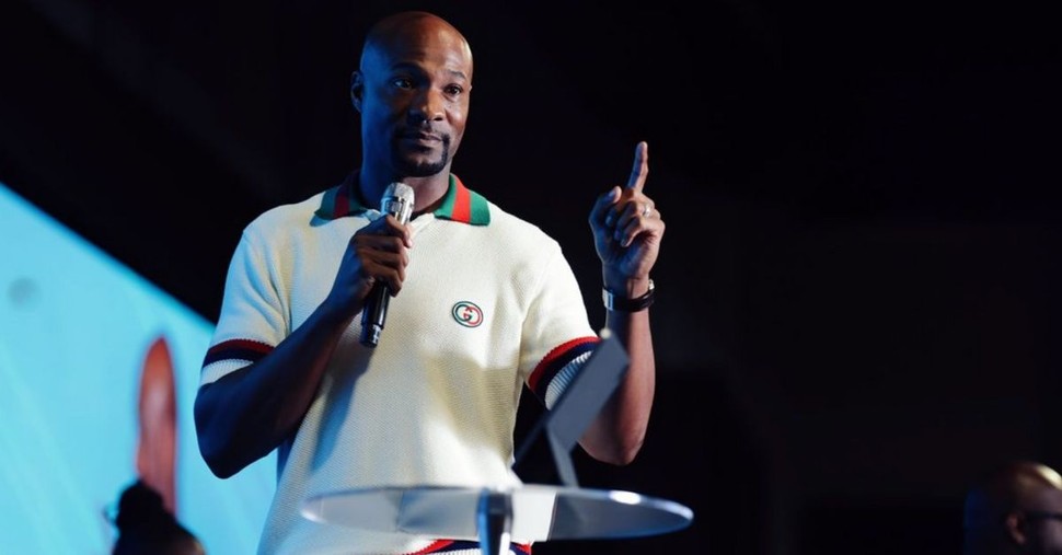 Pastor Keion Henderson Opens Up about Overcoming Deep Wounds through Prayer and Therapy