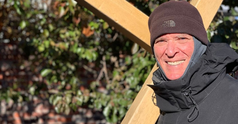 Arthur Blessitt, Evangelist Who Walked 40,000 Miles with a Cross, Dies at 84