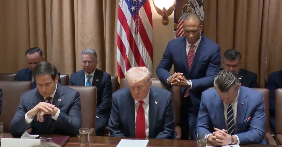 Trump’s First Cabinet Meeting Opens in Prayer, ‘Blessed Is the Nation Whose God Is the Lord’