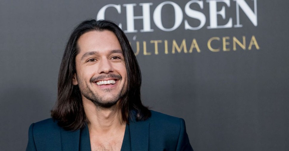 'The Chosen' Star Shahar Isaac Speaks Out for Hostages Still Held by Hamas