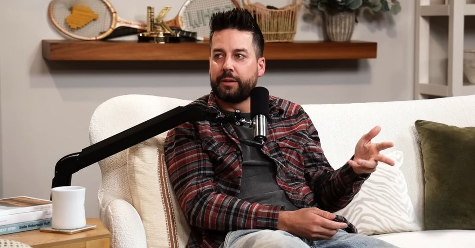Christian Comedian John Crist Opens Up about Suicidal Thoughts and Redemption