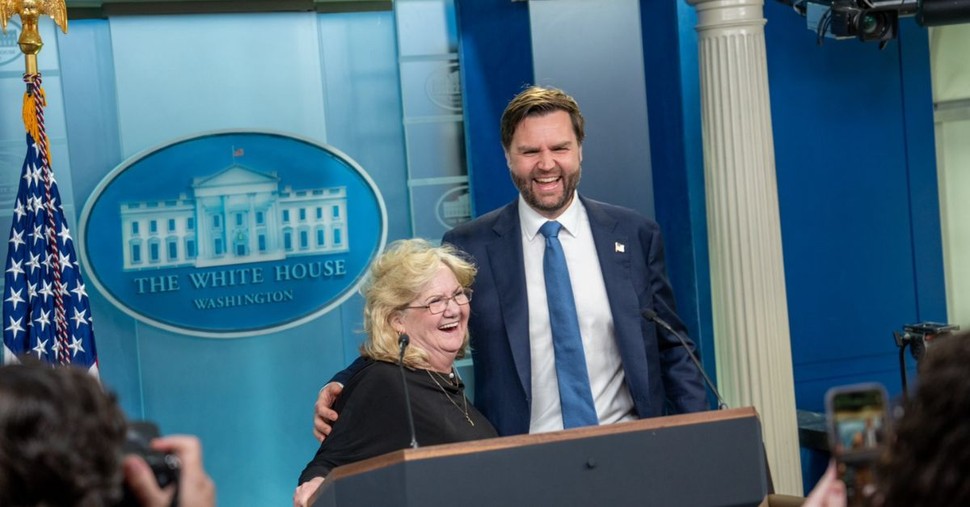 JD Vance Honors His Mother’s 10-Year Sobriety in White House Ceremony
