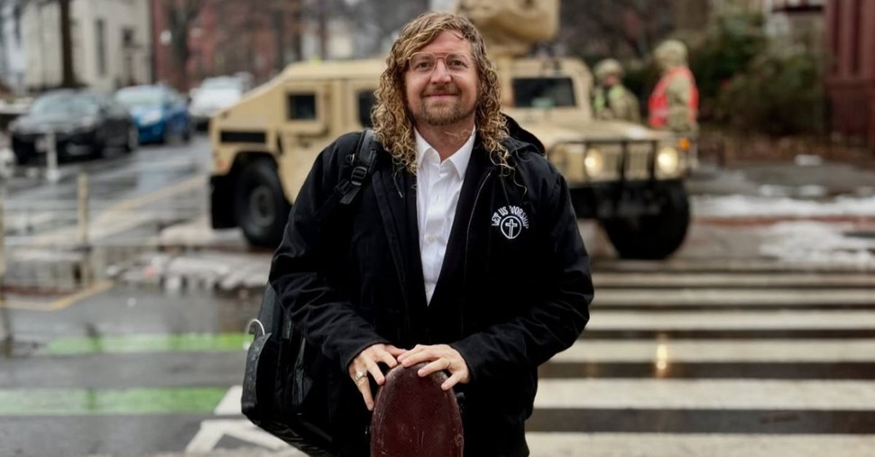  Sean Feucht Ministries Accused of Moral and Financial Failure by Insiders