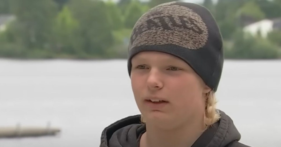 13-Year-Old Jumps into Lake to Save Child Stuck under the Dock