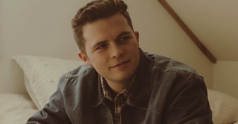 Josiah Queen Reminds Gen Z That ‘Real Life’ Is Found in Scripture, Not iPhones