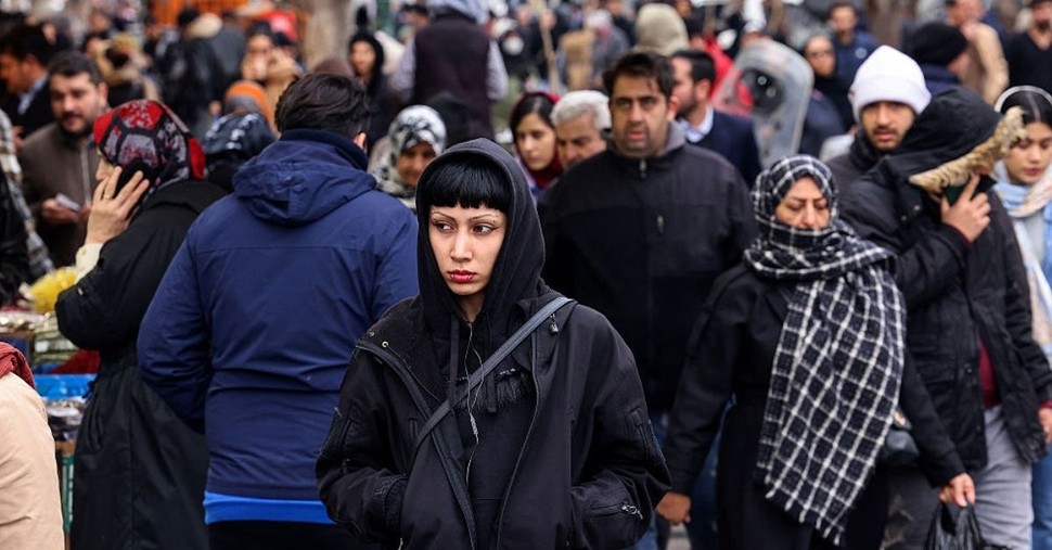 How Iranians Are Staying Connected Amid an Internet Blackout