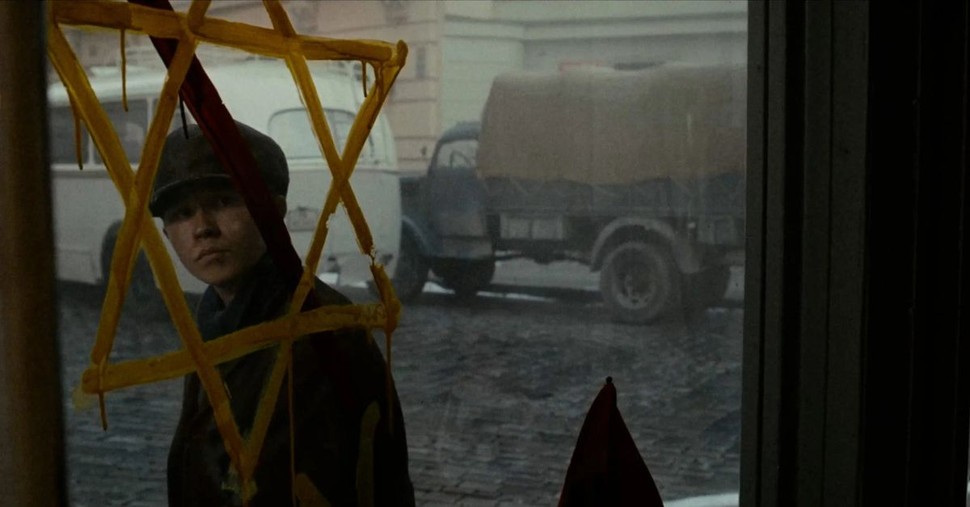 ‘The Optimist’ Confronts Rising Antisemitism and Holocaust Skepticism, Producer Says