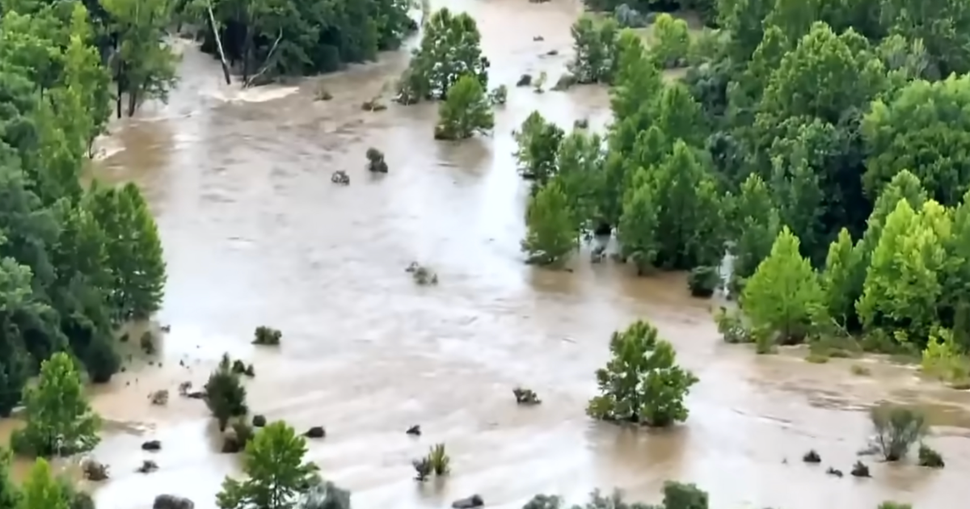 More Than 200 Campers Saved After Army Black Hawks Airlift Them From Missouri Floods