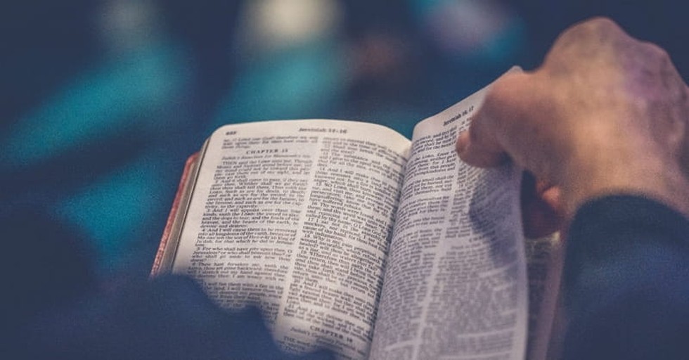 9 Reasons to Read the Bible in 60 Days