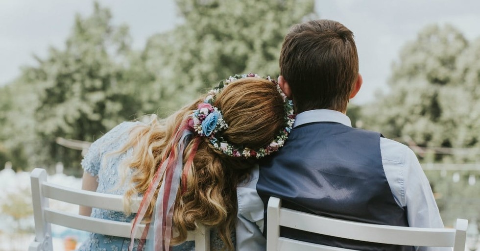 10 Reasons Getting Married Young Isn’t the Worst Idea