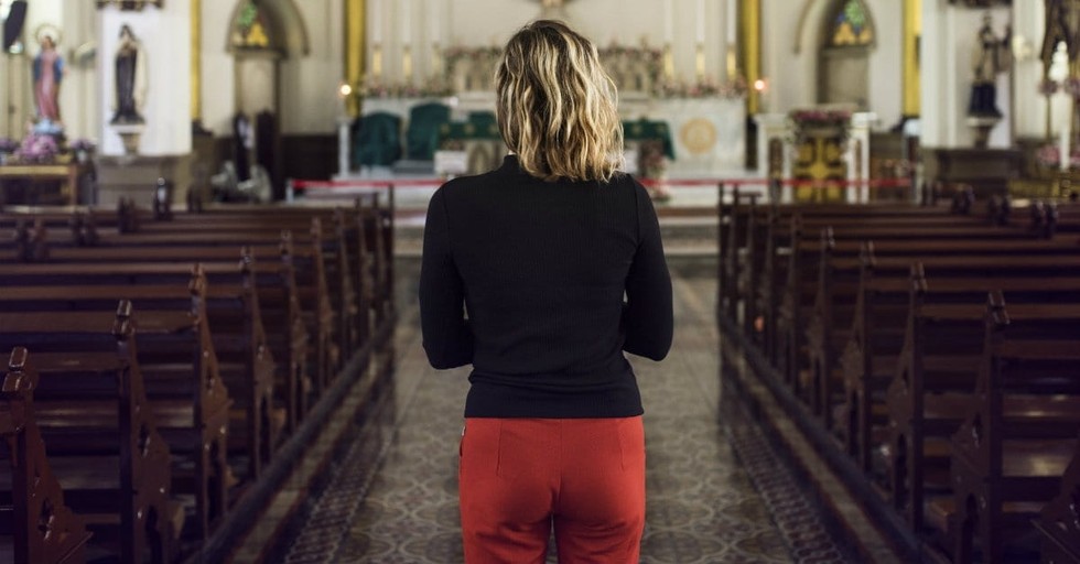 9 Things Your Wife Hates about Church