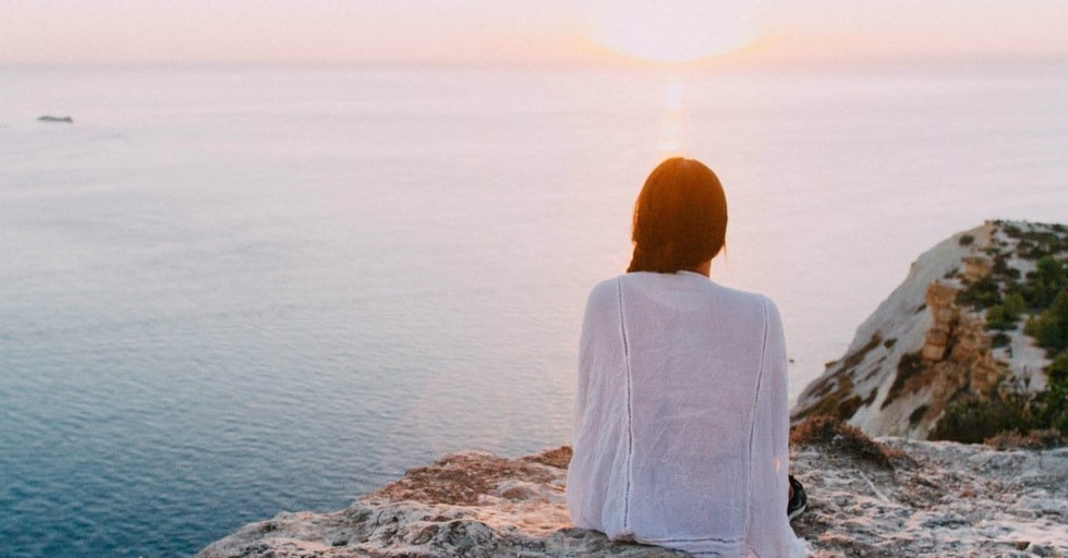 10 Christian Meditations to Help You Get through the Day