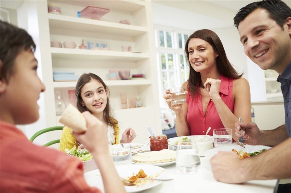 10 Ways to Make Your Family's Dinnertime More Meaningful