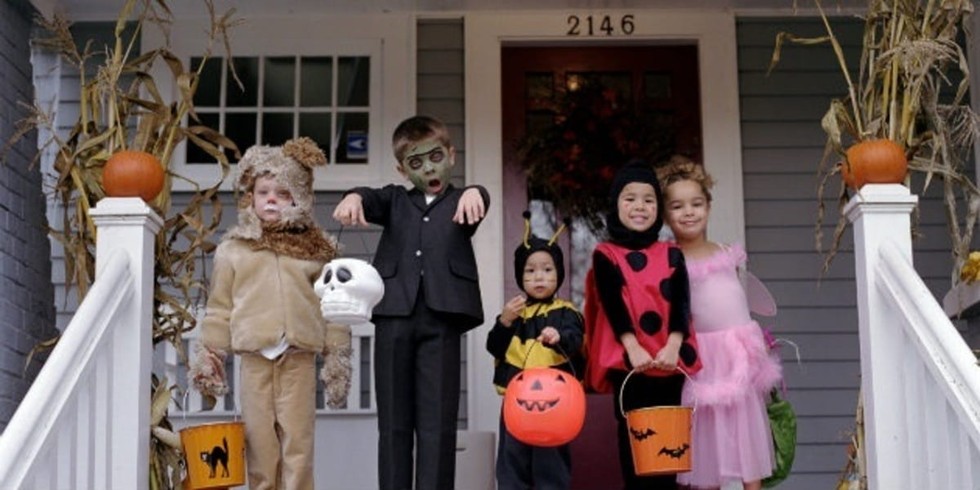 10 Family Discussion Starters about Halloween