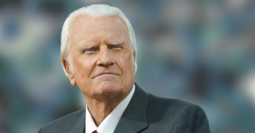 7 Ways to Study the Bible Like Billy Graham