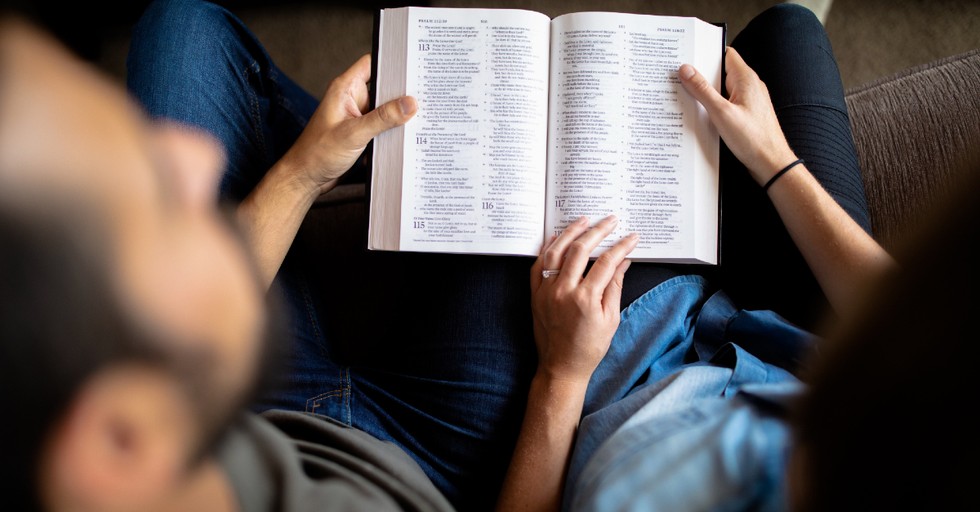 5 Scriptures to Study to Be a Better Spouse