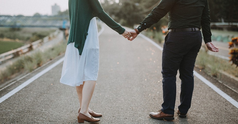 couple holding hands