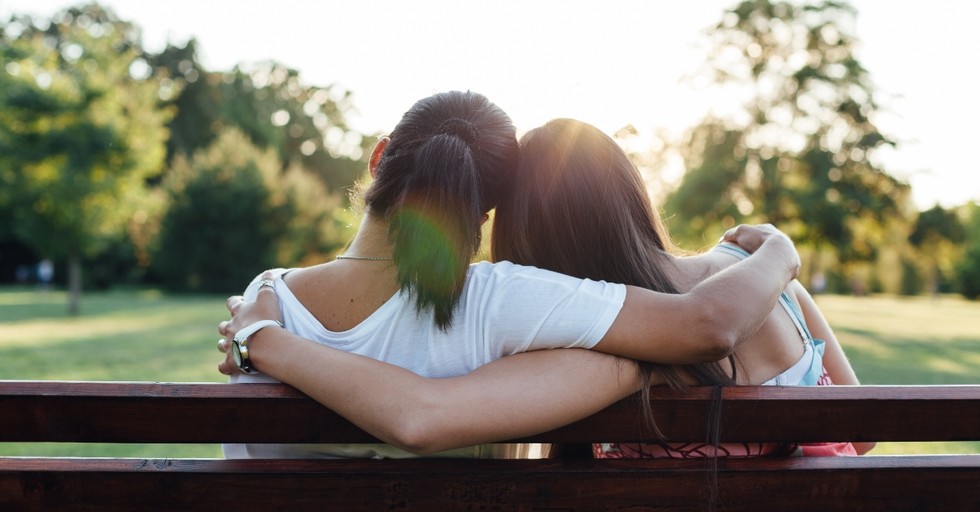 5 Reasons We Need Female Friendships 