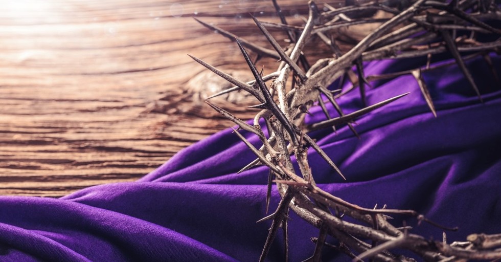 7 Symbols of Holy Week Explained in the Scripture