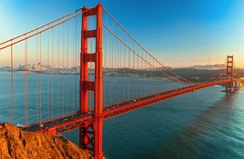 beautiful skyline of san fransico's natural beauty and thriving culture
